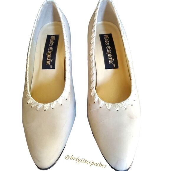 Moda España Cream Pumps Size 7½ M - Picture 1 of 12